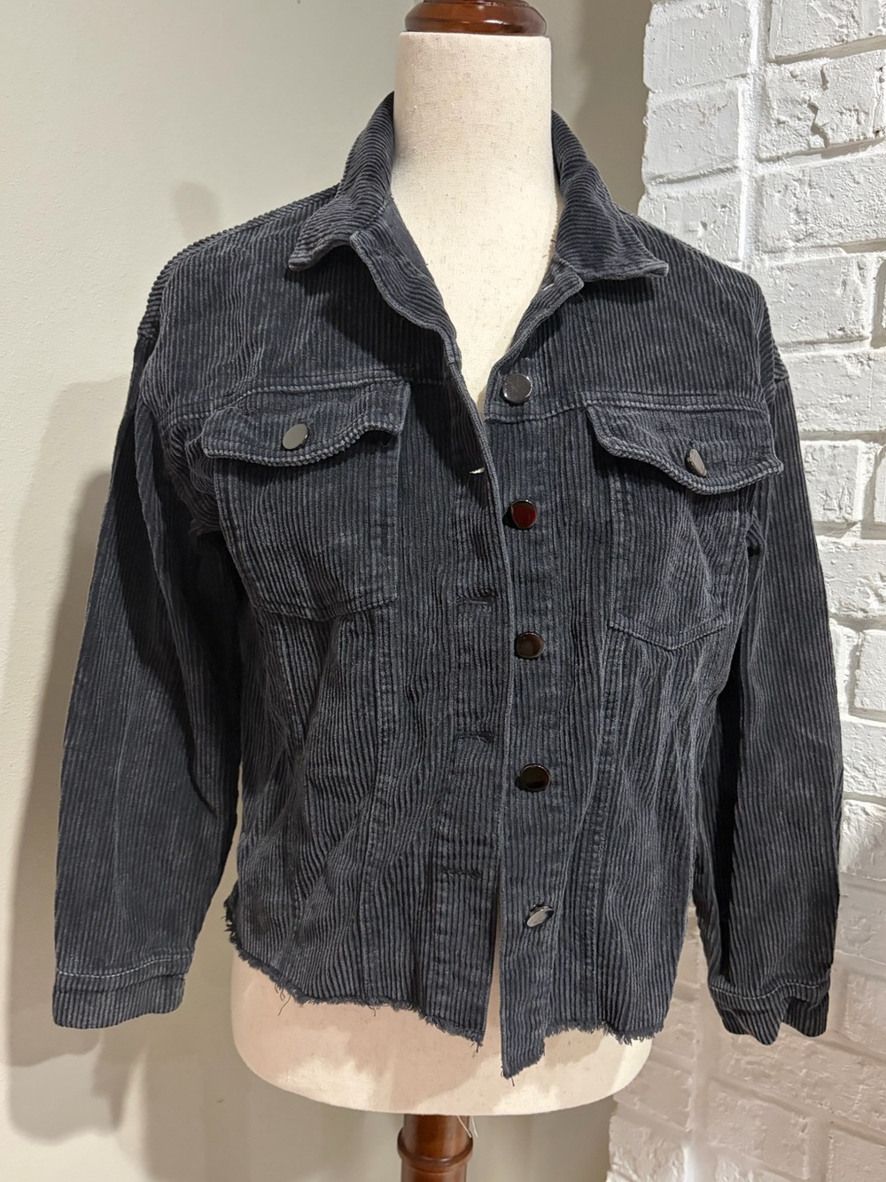 Pink Lily Corduroy Crop Button-Up Jacket - Charcoal Gray - Picture 5 of 6